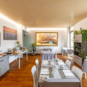 Bed and breakfast Venice Friends, Mestre